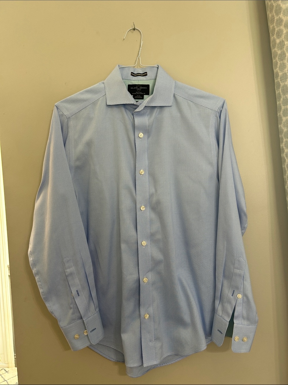 Black Brown 1826 Men’s Dress Shirt Oxford Light Blue- size 15 33